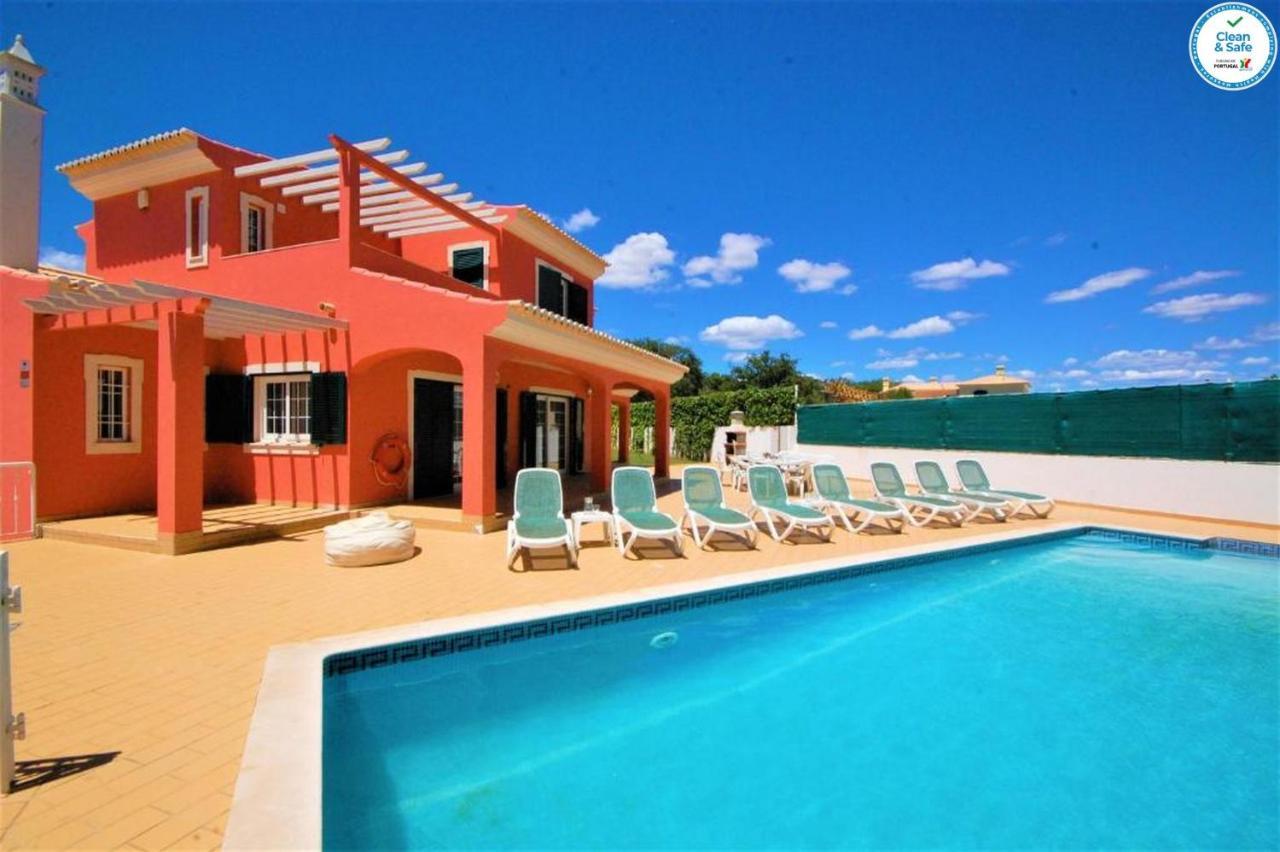 Villa Mikael - Free Wi-Fi - Aircon - Private Pool By Bedzy Albufeira Eksteriør bilde