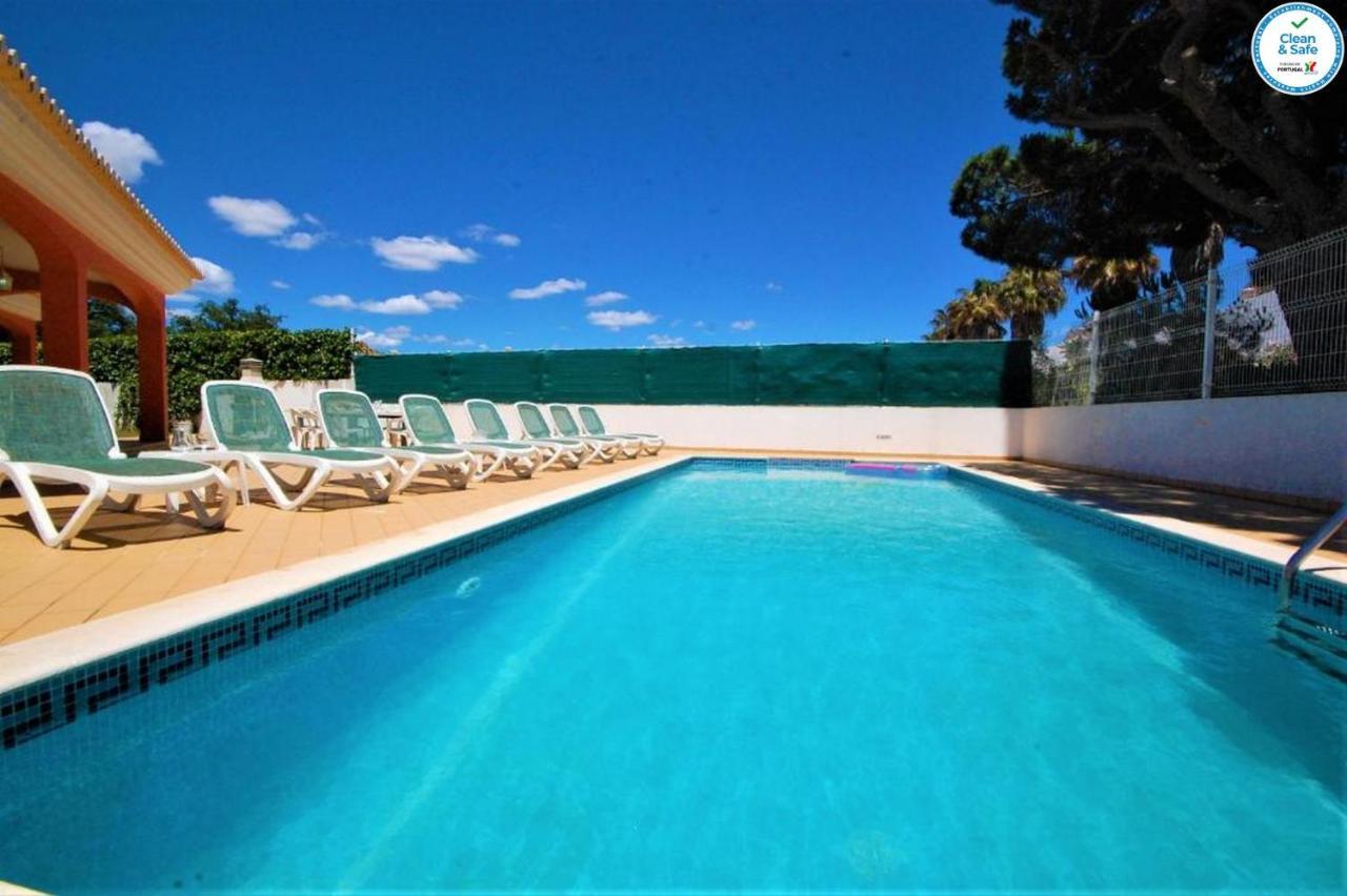 Villa Mikael - Free Wi-Fi - Aircon - Private Pool By Bedzy Albufeira Eksteriør bilde